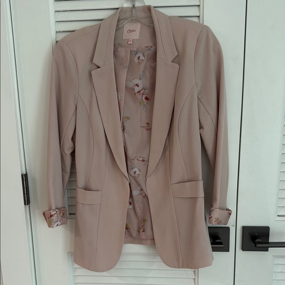 Candie's Blush Pink Blazer with Floral Lining